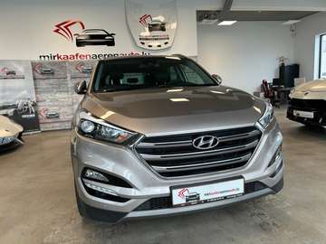 Premium 4WD*NAVI*LEDER*SHZ V+H*R-KAM*