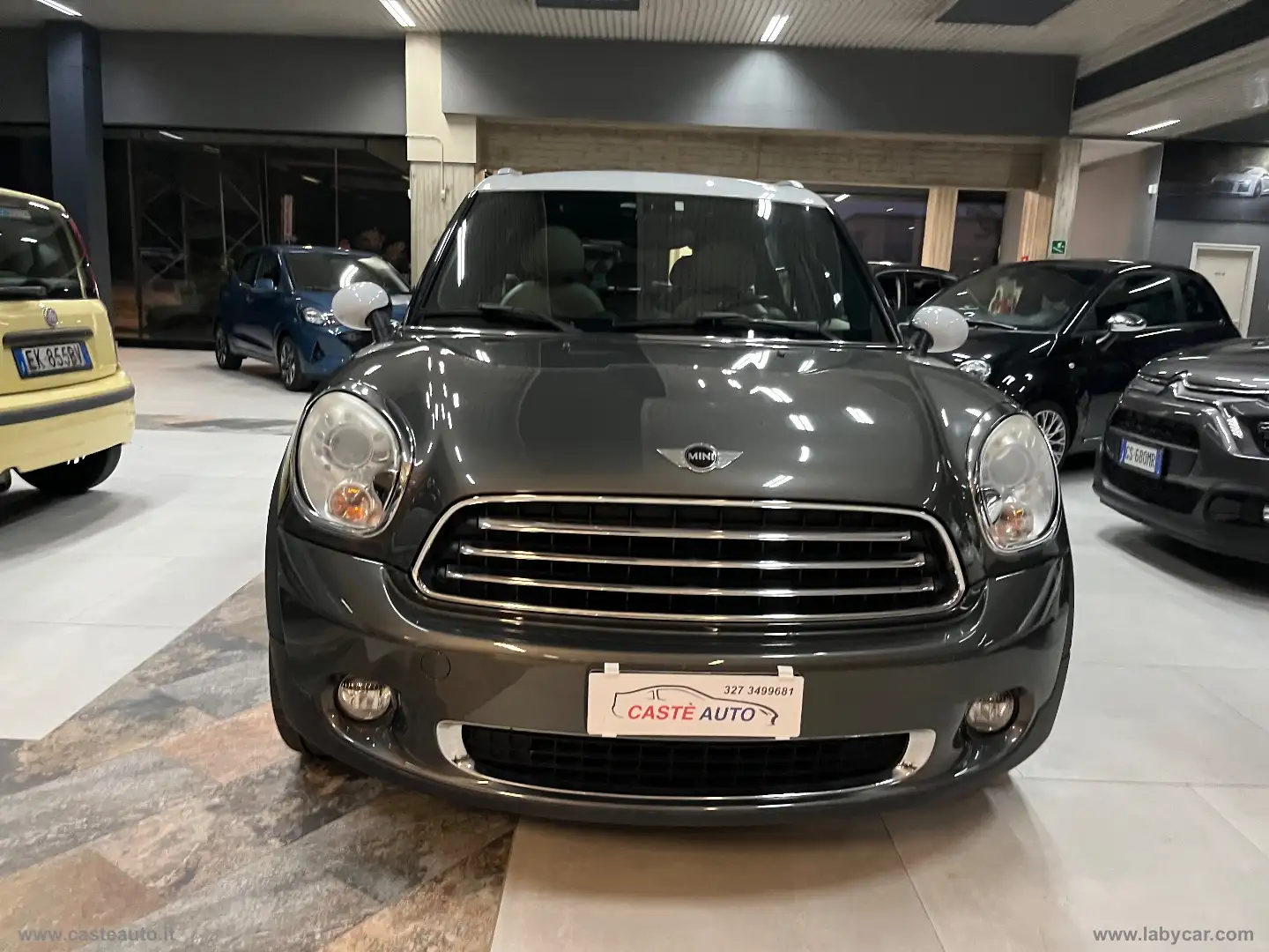 MINI Cooper D Countryman Mini Cooper D Countryman ALL4 siva - 2