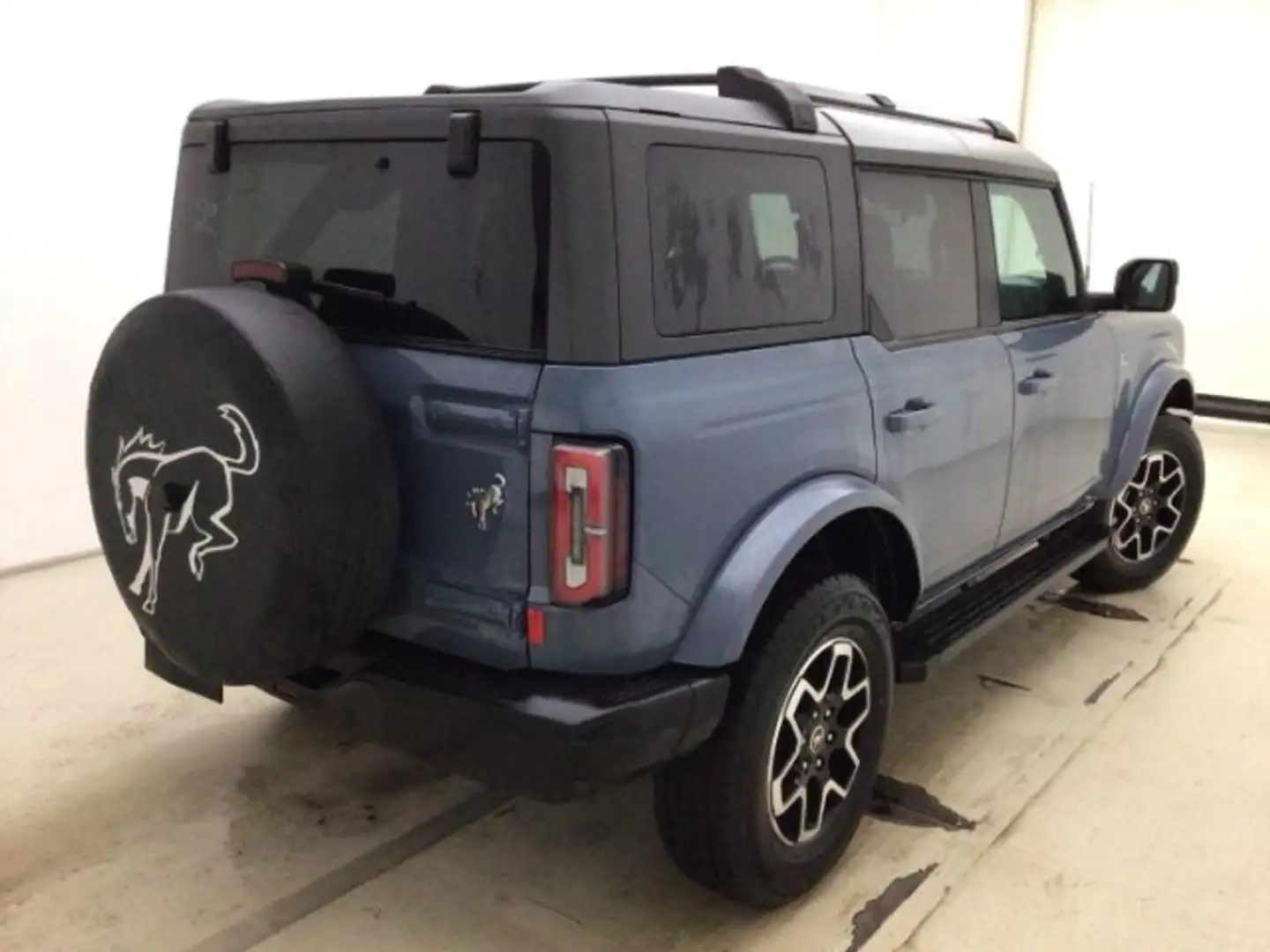 Ford Bronco TG1 Outer Banks 4x4 2.7 EcoBoost EU6d Šedá - 2