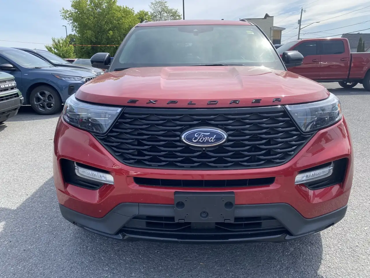 Ford Explorer photo Ford Explorer