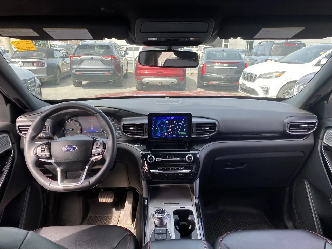 Ford Explorer photo Ford Explorer