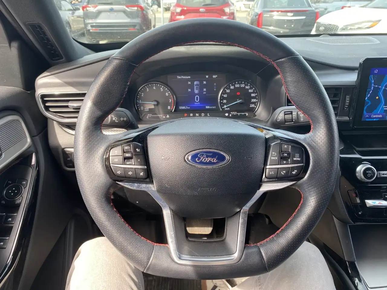 Ford Explorer photo Ford Explorer