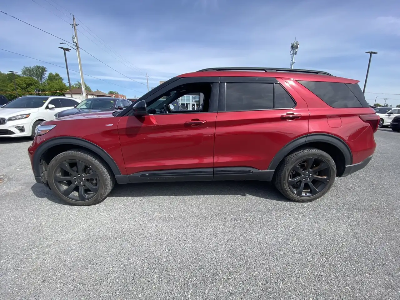 Ford Explorer photo Ford Explorer