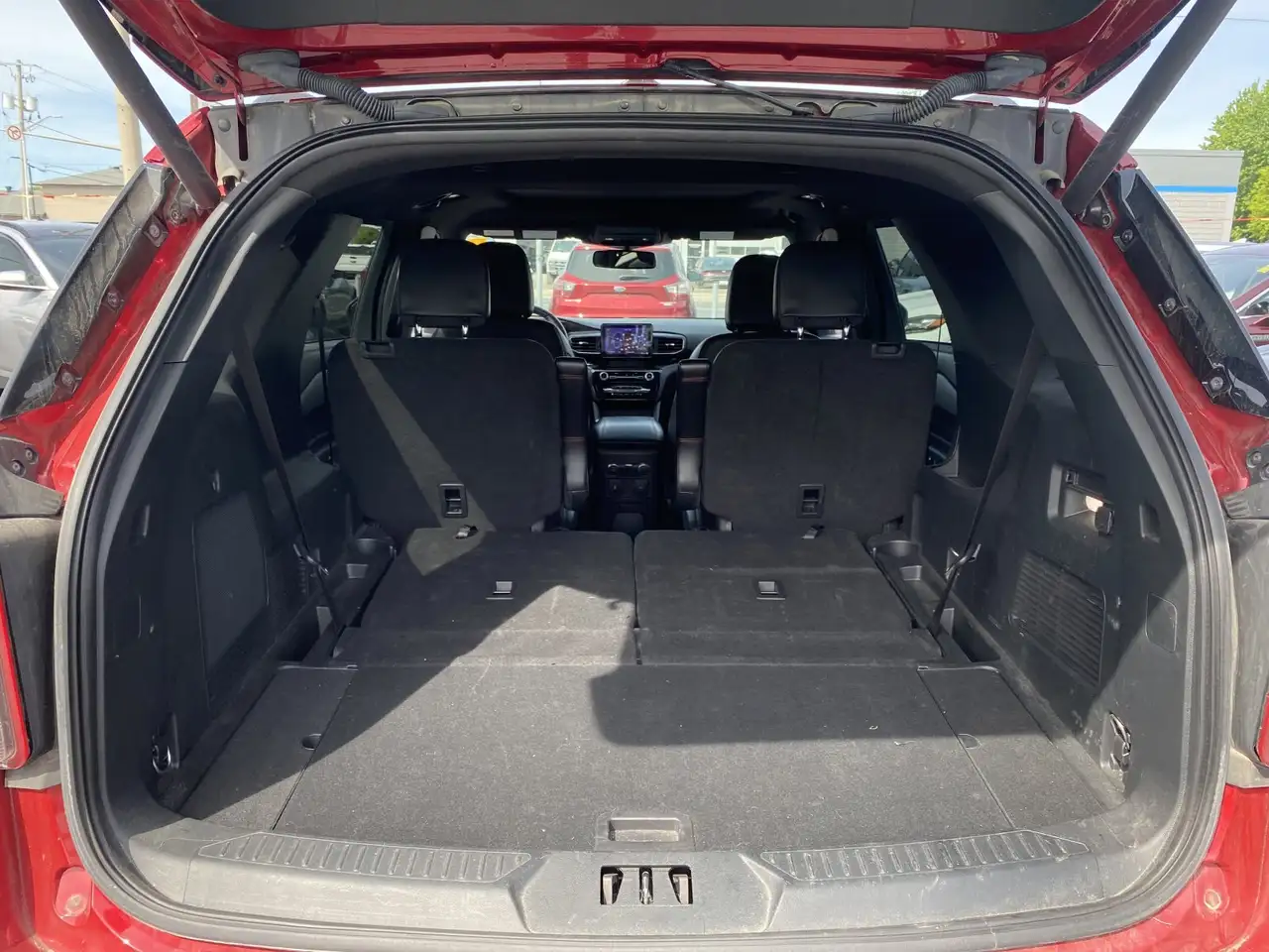 Ford Explorer photo Ford Explorer