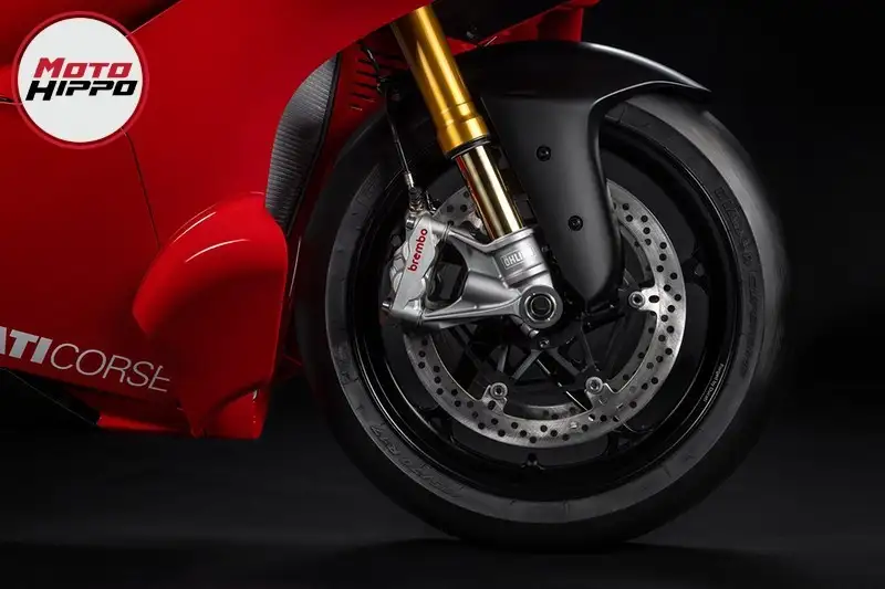Ducati Panigale V4 R - foto 4