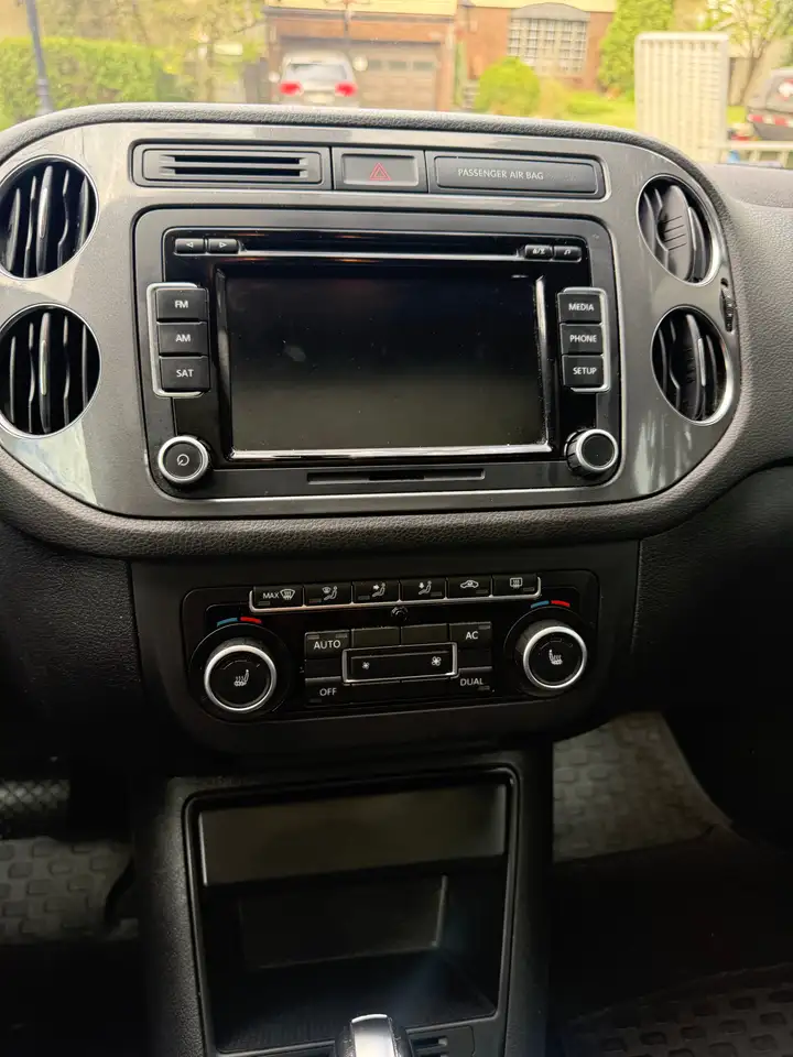 Volkswagen Tiguan снимка Volkswagen Tiguan