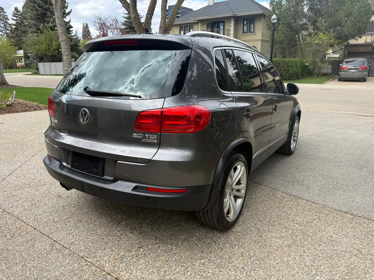 Volkswagen Tiguan снимка Volkswagen Tiguan