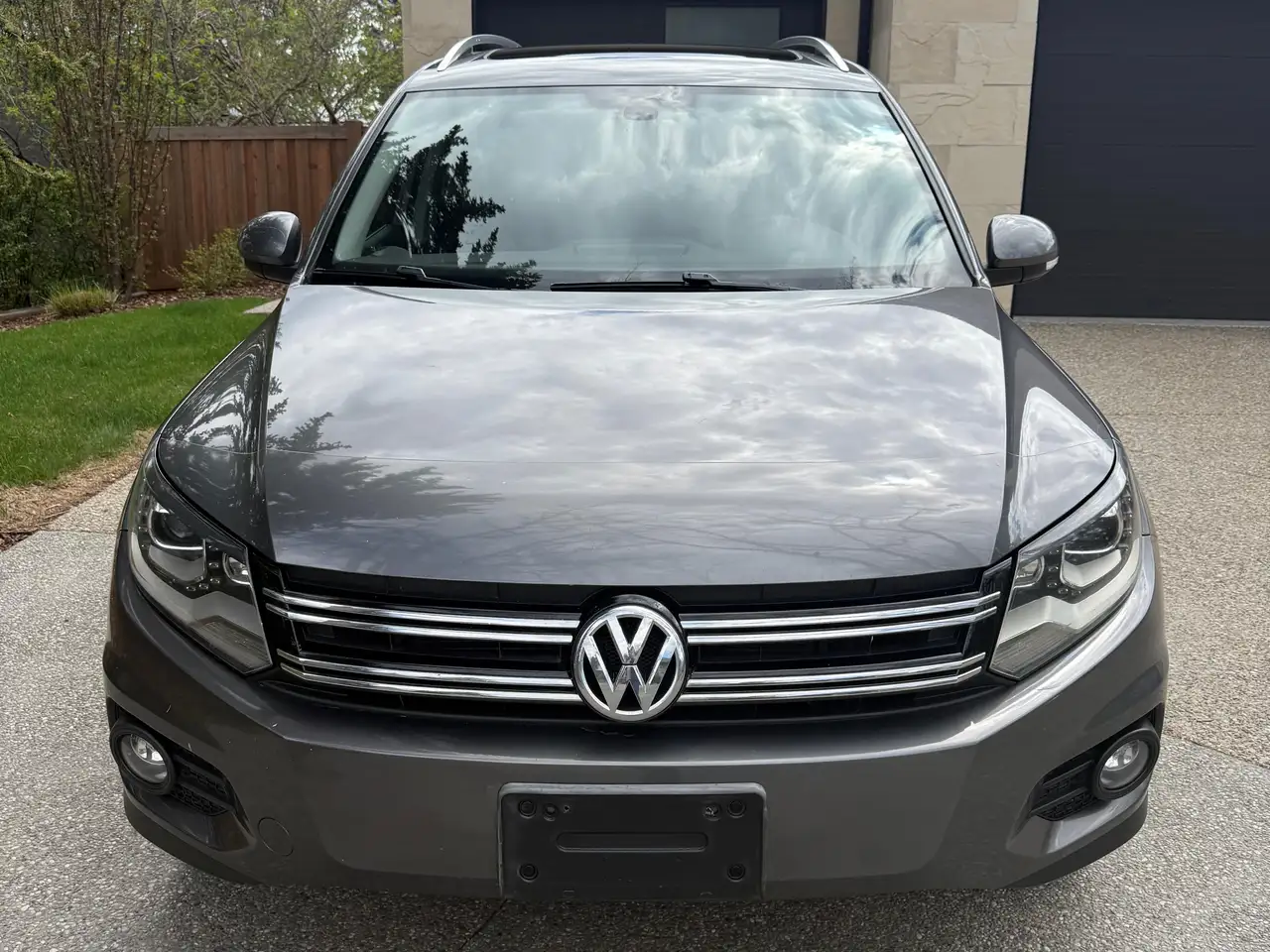 Volkswagen Tiguan снимка Volkswagen Tiguan