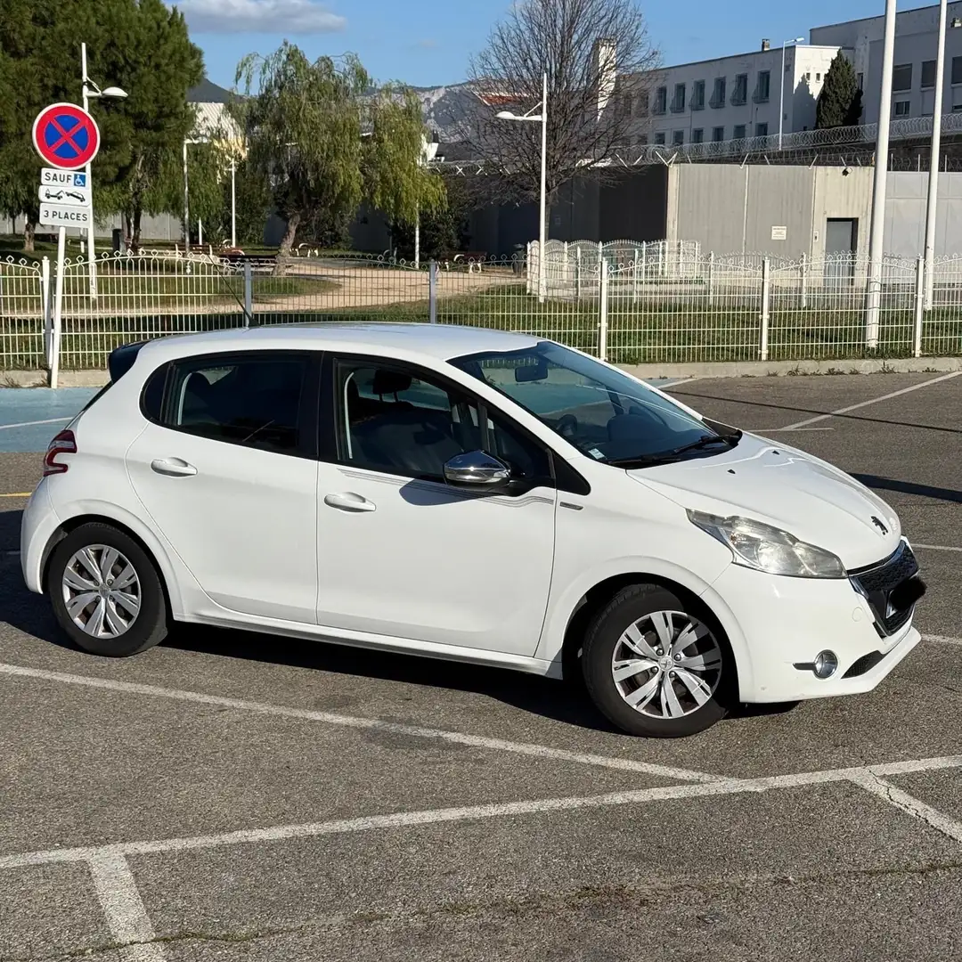 Peugeot 208 1.6 e-HDi 92ch FAP BVM5 BLUE LION Urban Soul - 2