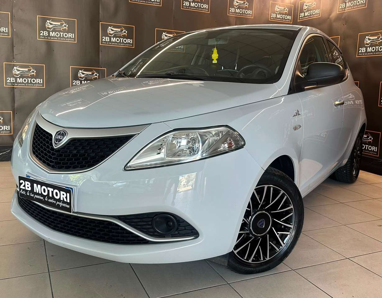 Lancia Ypsilon Ypsilon 1.2 69 CV 5 porte GPL Ecochic Gold