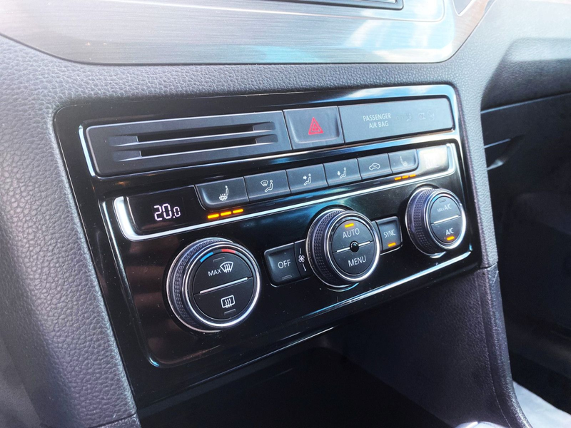 Volkswagen Golf Sportsvan 1.2 TSI *DSG*NAVI*ACC*1.HAND* — photo 13