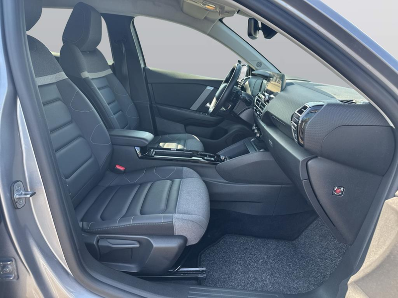 Citroen C4 Pure Tech 130 EAT8 Max — photo 12