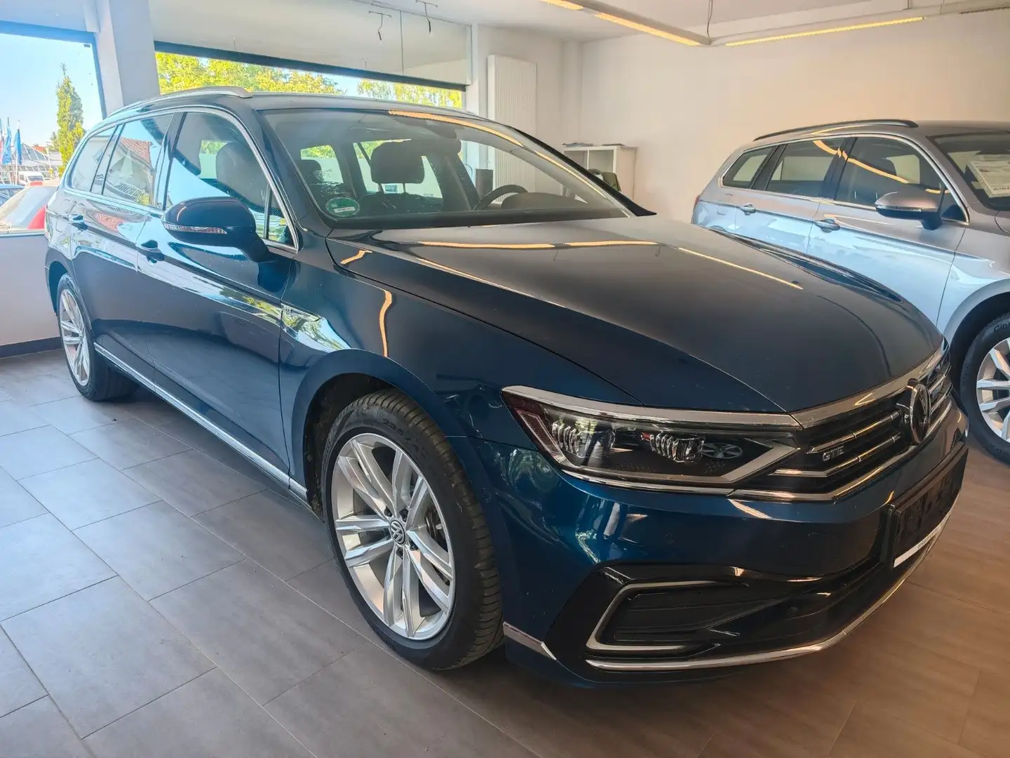 Volkswagen Passat Variant GTE Design & Komfort DYNAUDIO Blauw - 1