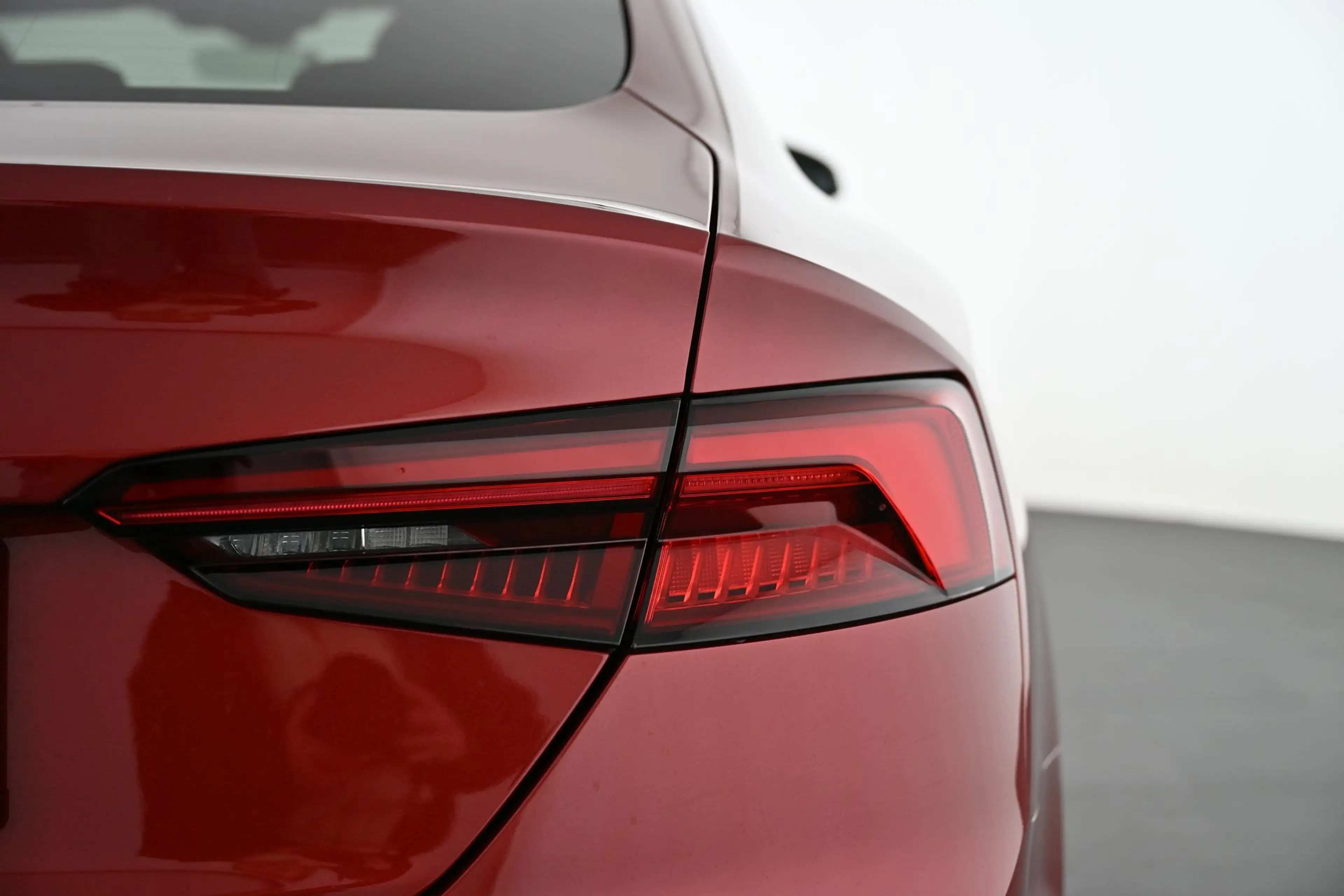 Audi A5 2.0 TFSI g-tron SB 40 g-tron sport S-Line — photo 14