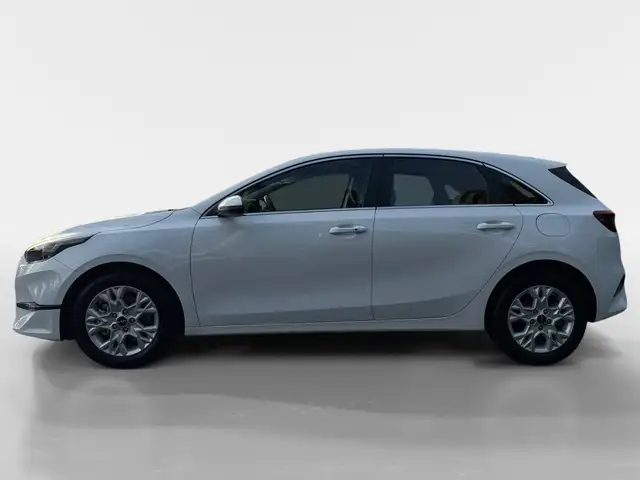 Kia Ceed view 3