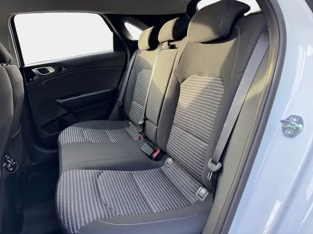 Kia Ceed view 10