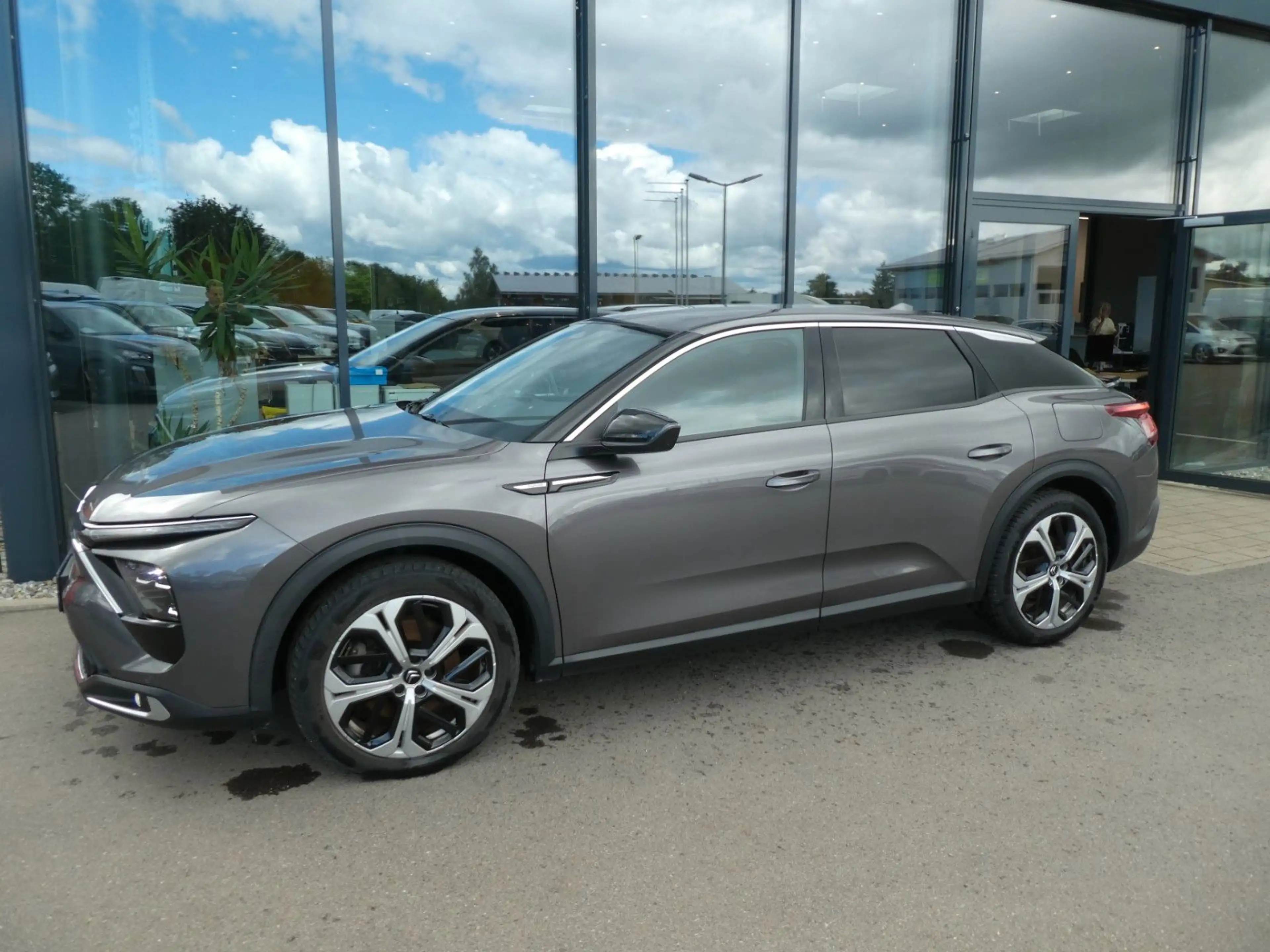 Citroen C5 X Hybrid 225 Feel Pack, Klima, SHZ, Kamera — photo 2