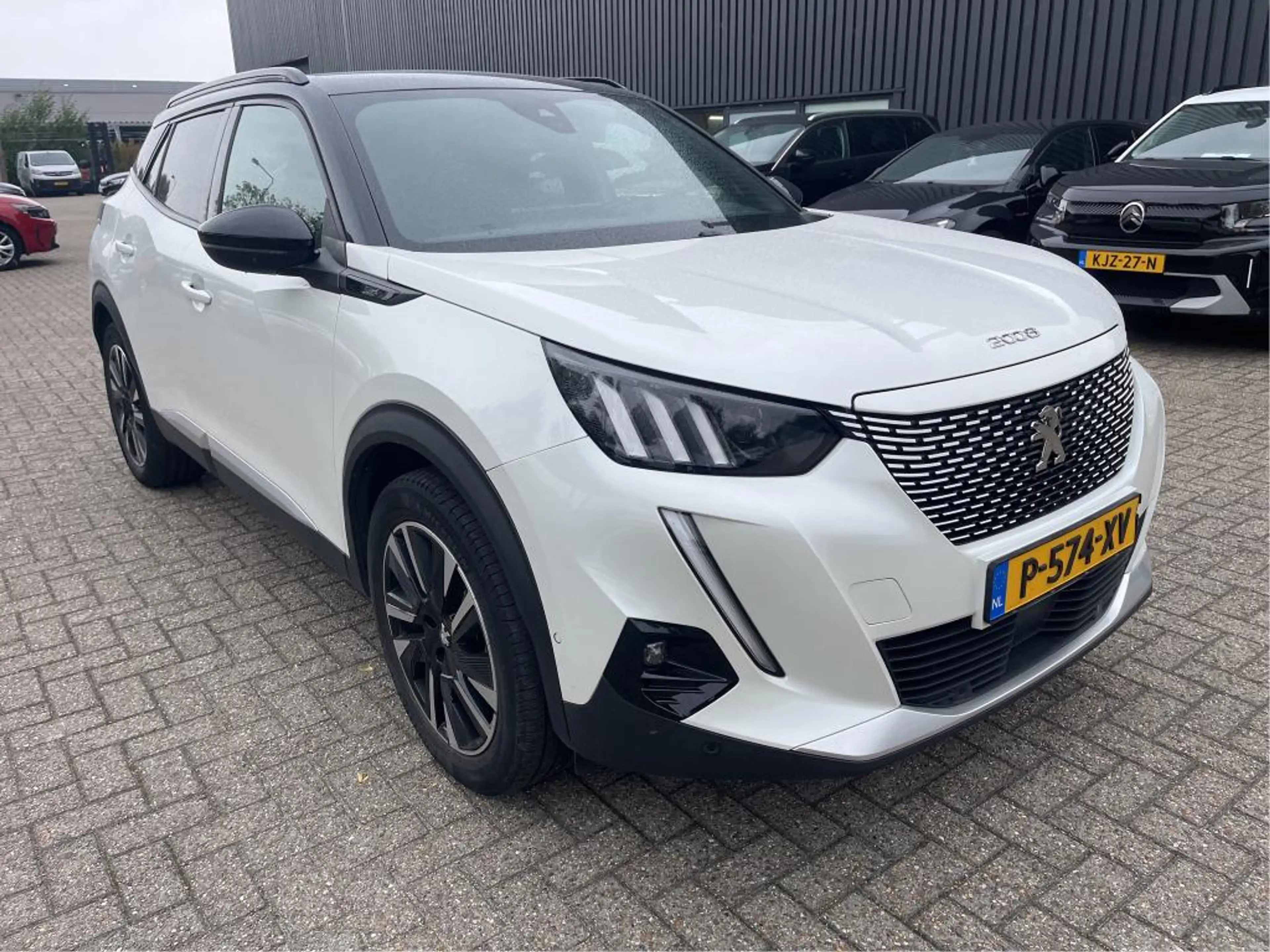 Peugeot e-2008 EV GT Pack 50 kWh | Fase 3 laden | SOH 92% | Navig — photo 2