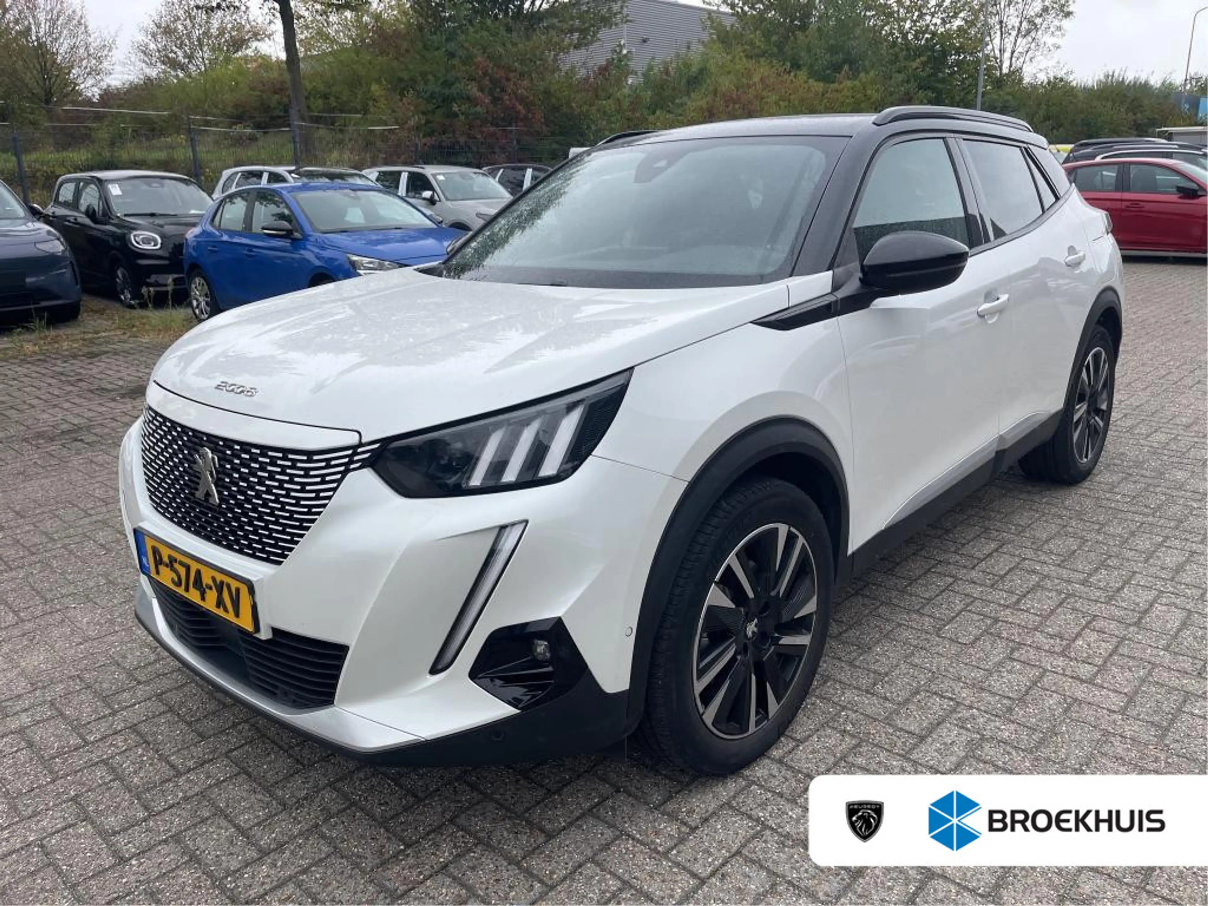 Peugeot e-2008 EV GT Pack 50 kWh | Fase 3 laden | SOH 92% | Navig