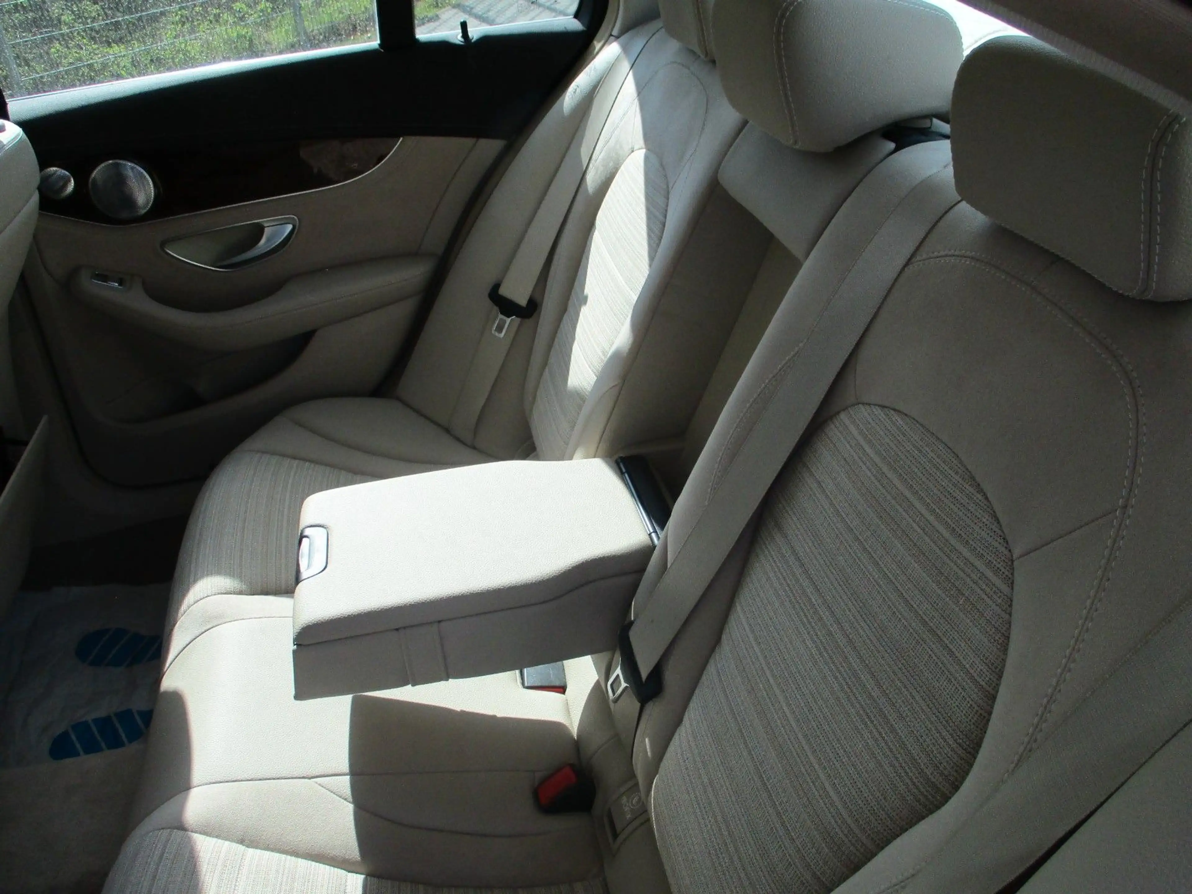 Mercedes-Benz C 250 C Limousine C 250 BlueTec / d — photo 9