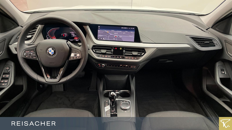 BMW 118 i A Advantage,LCProf,LED,Tempomat,DAB,17" — photo 6