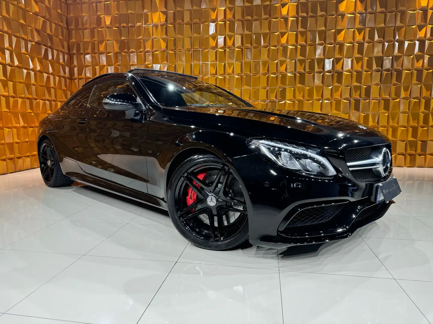 Mercedes-Benz C 63 AMG Coupe S auto 510cv full-optional Siyah - 1