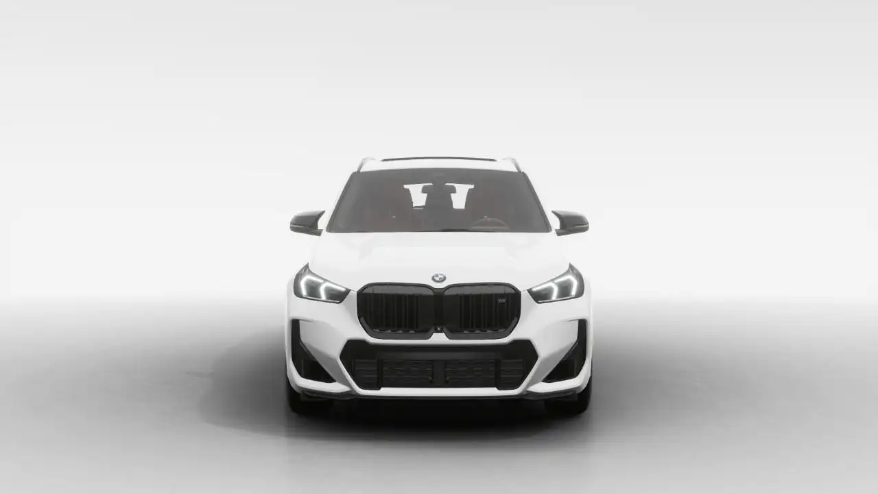 BMW X1 снимка BMW X1
