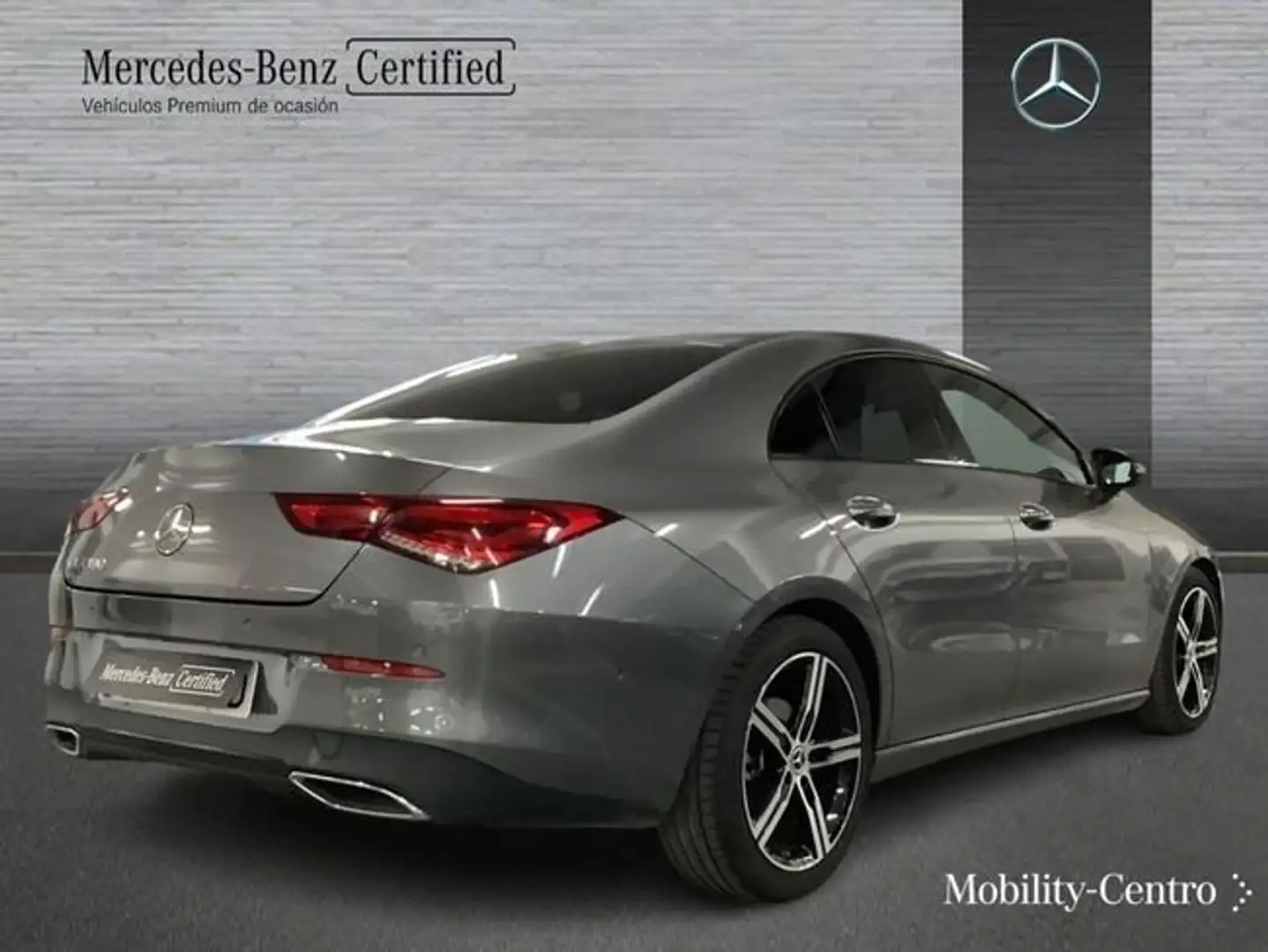 Mercedes-Benz CLA 180 Gris - 2