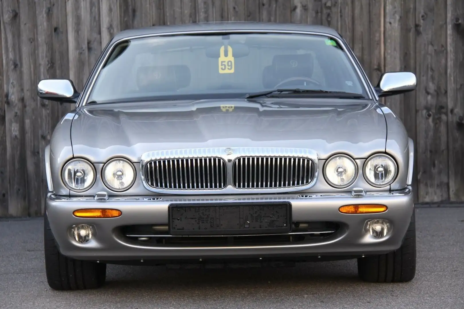 Jaguar Daimler V8 Langversion 3 Jahre Garantie Silber - 1