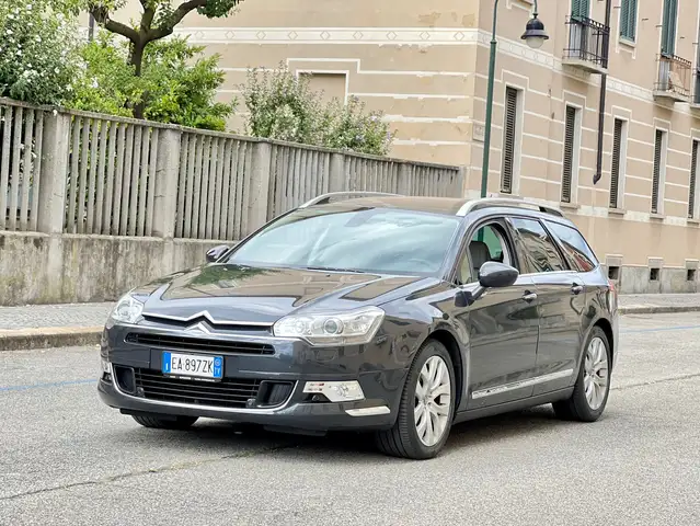 Citroen C5 3.0 HDi V6 24V Bi-Turbo aut. Hydractive Executive Tourer “OTTIME CONDIZIONI-CINGHIA DISTRIBUZIONE FATTA-UFFICIALE ITALIA”