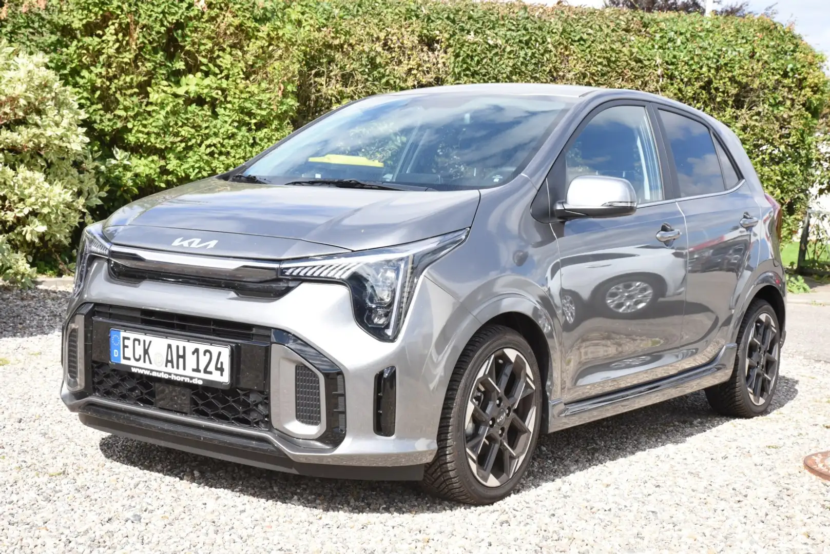 Kia Picanto 1.2 Aut. GT Line Grau - 1