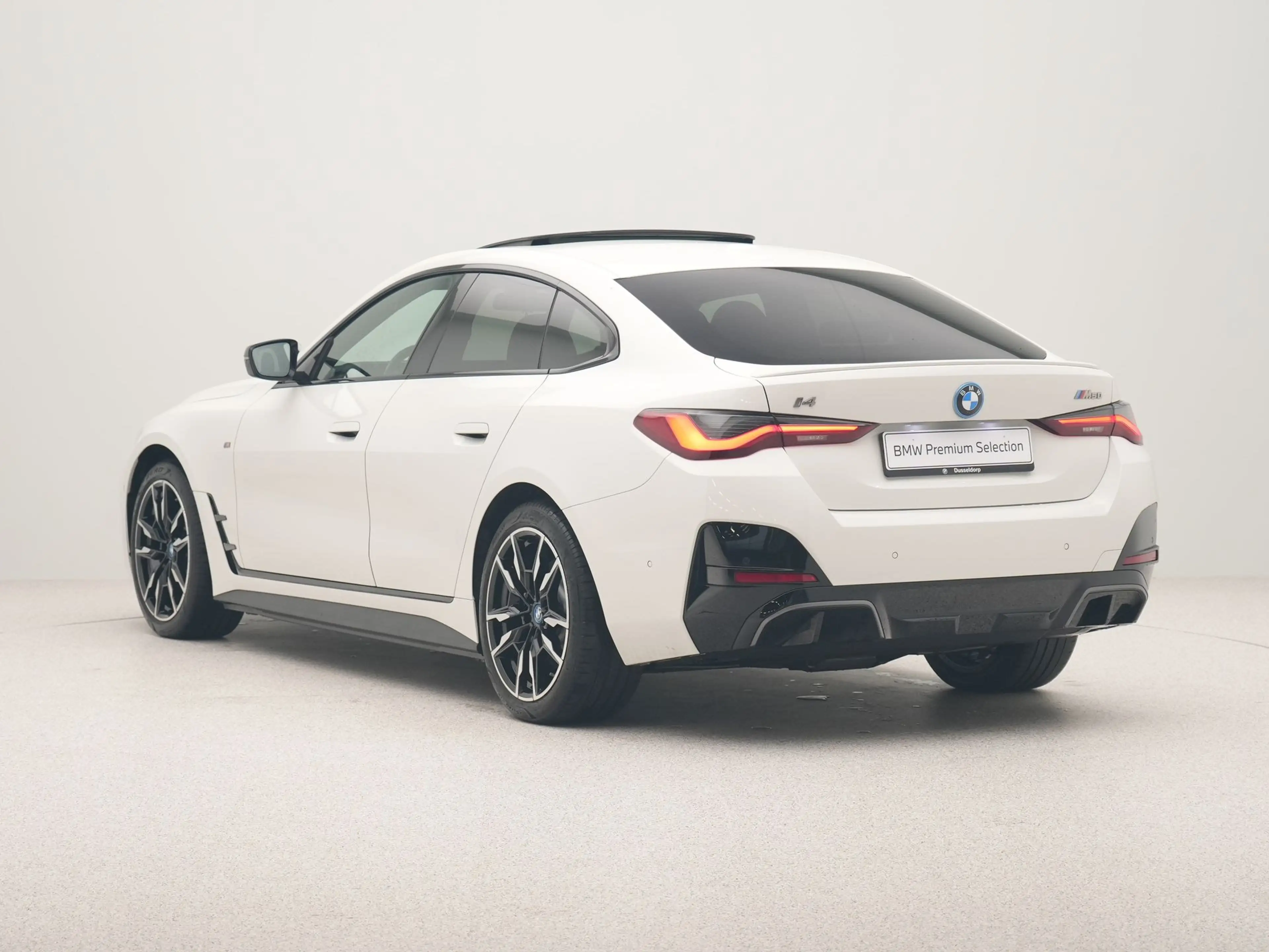 BMW i4 M50 High Executive 84 kWh — photo 7