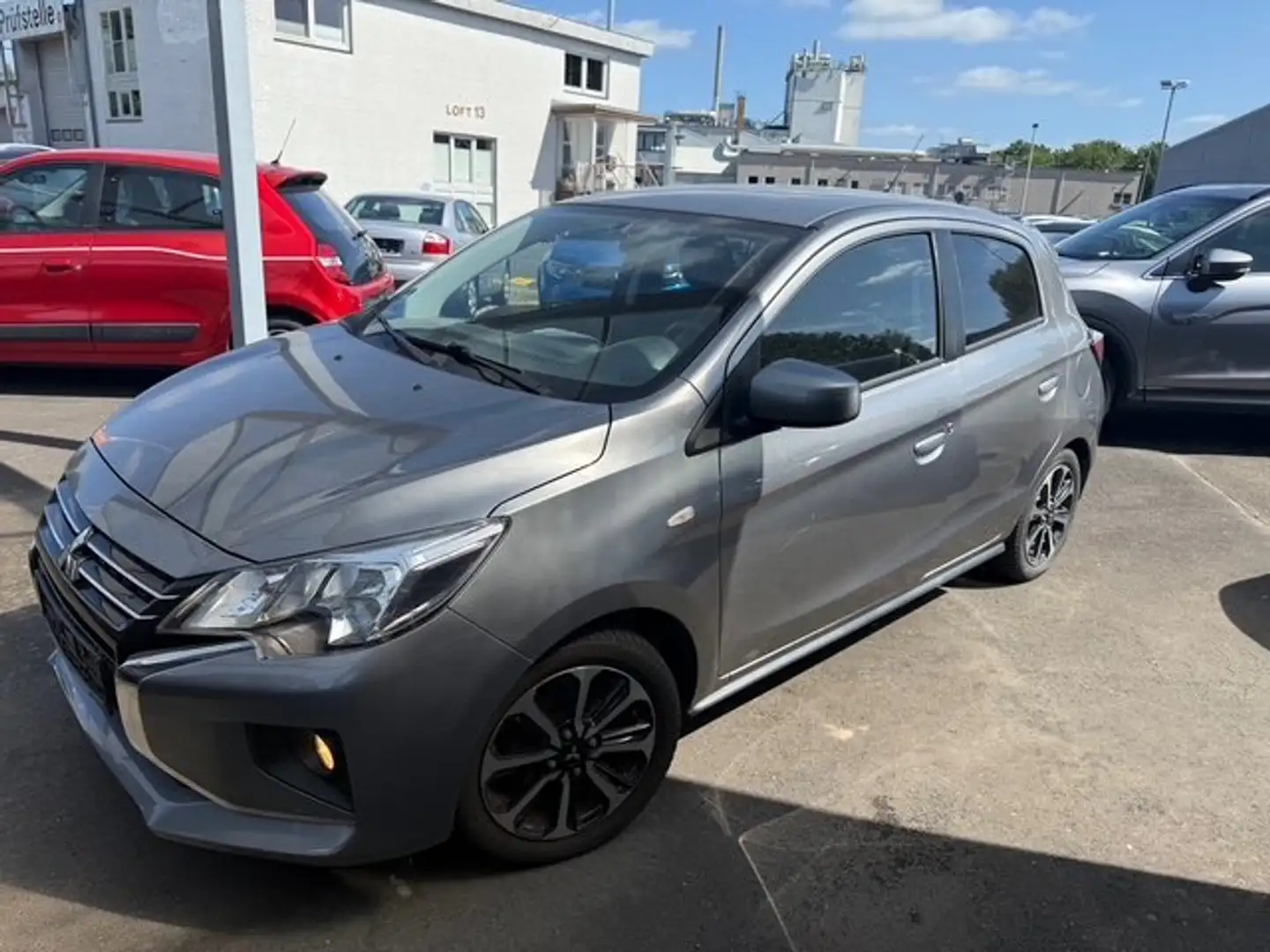 Mitsubishi Space Star Intro Edition+ Grau - 1