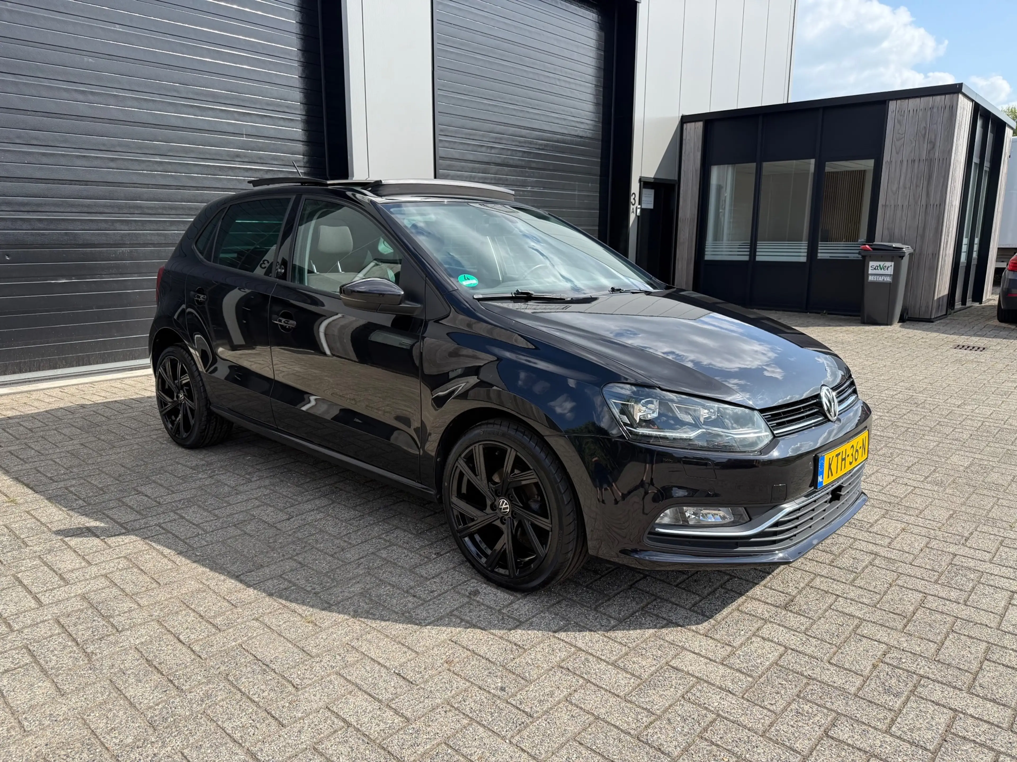 Volkswagen Polo 1.2 TSI BlueMotion R-Line Edition|1E EIG|PANO|LED| — photo 3