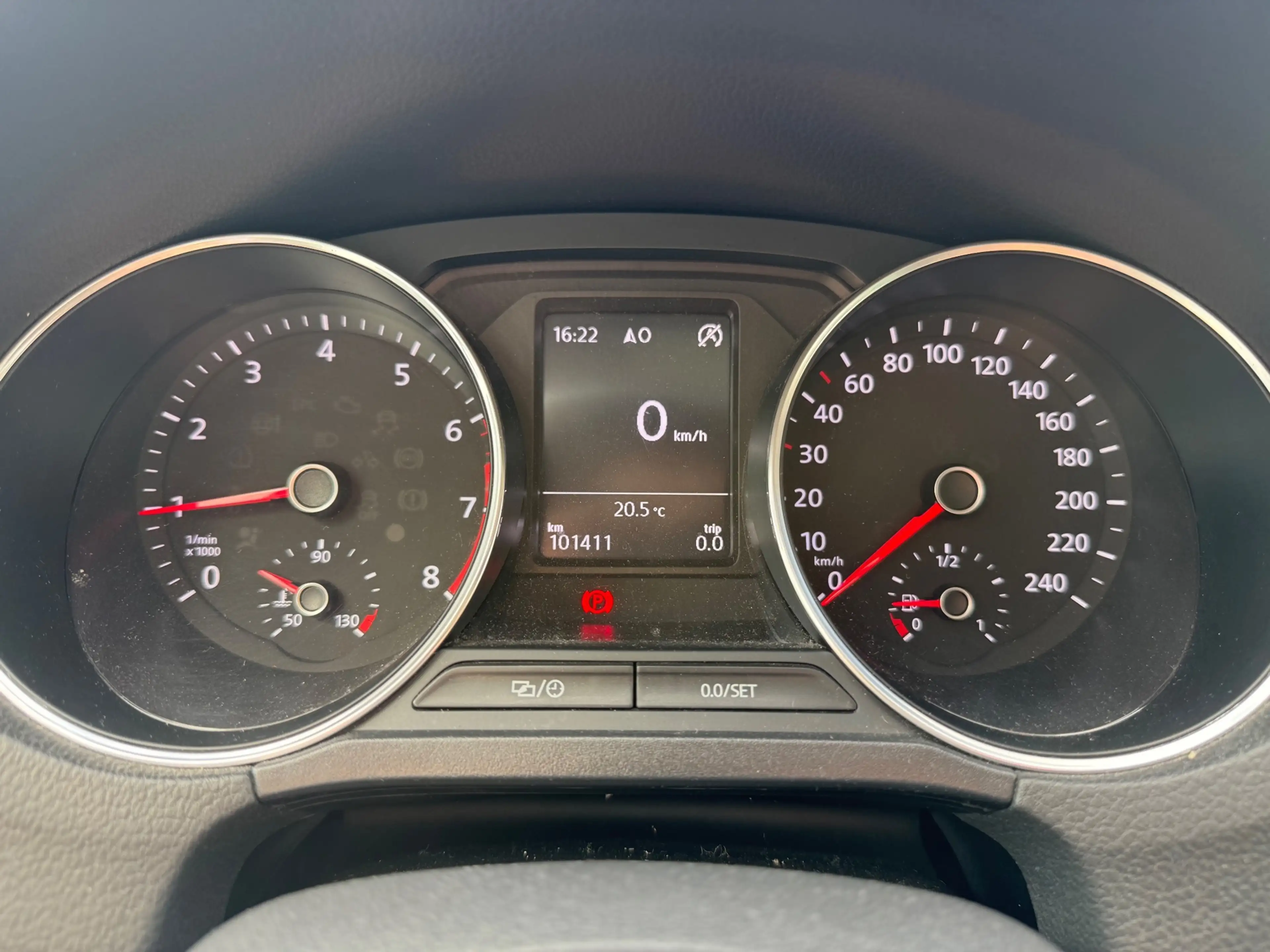 Volkswagen Polo 1.2 TSI BlueMotion R-Line Edition|1E EIG|PANO|LED| — photo 17
