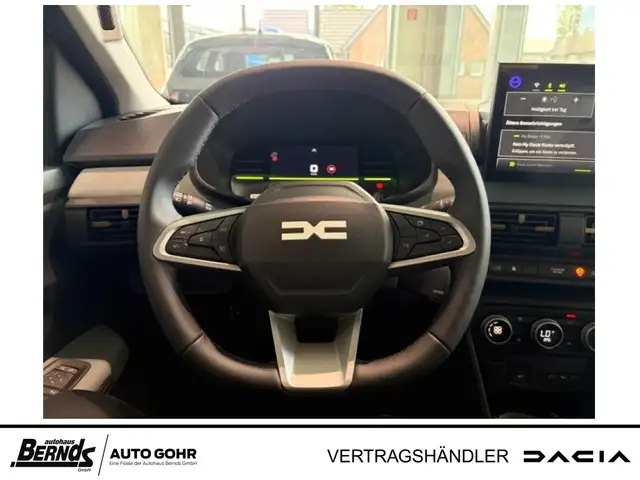 Dacia Sandero view 10