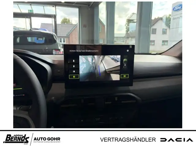 Dacia Sandero view 12