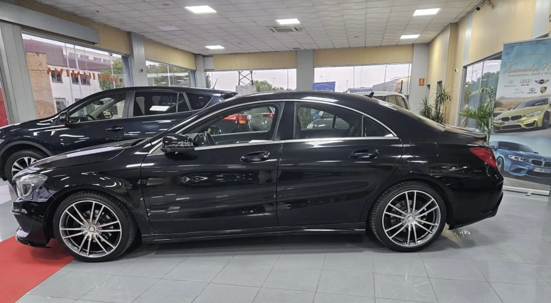 Mercedes-Benz CLA 200 200CDI AMG Line Negro - 2