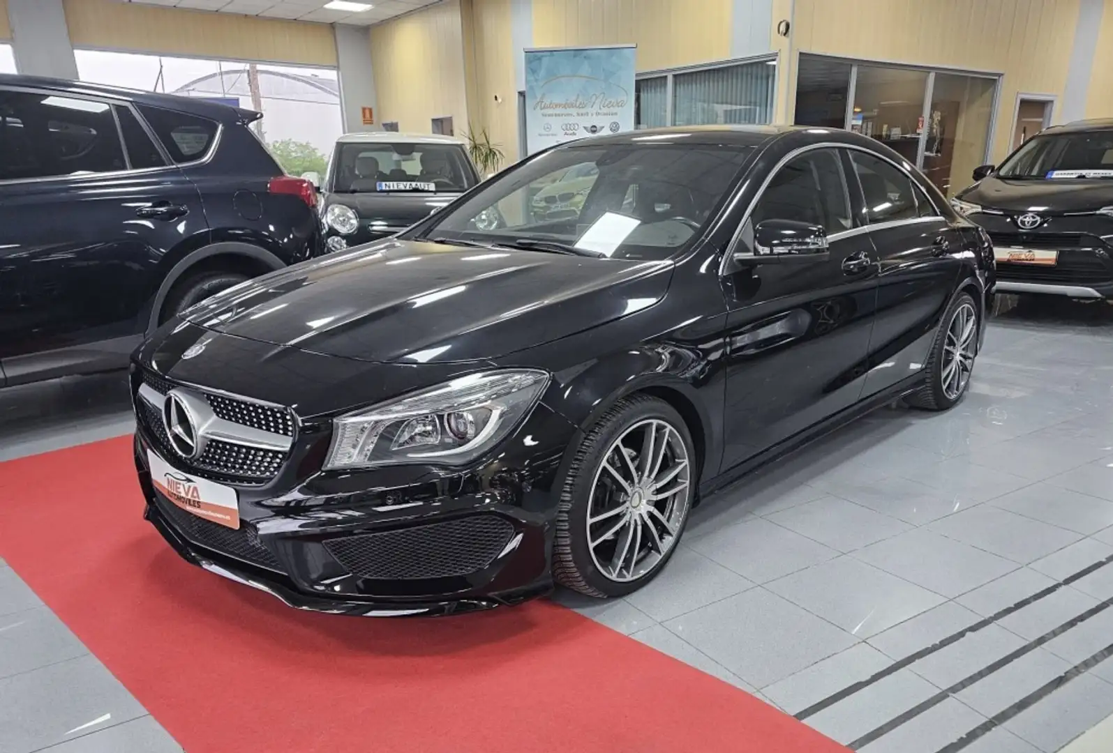 Mercedes-Benz CLA 200 200CDI AMG Line Negro - 1