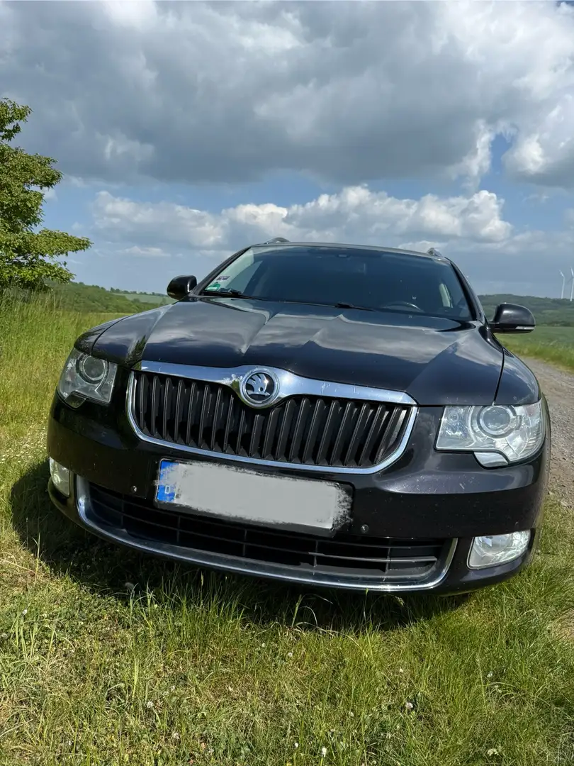 Skoda Superb Elegance Noir - 2