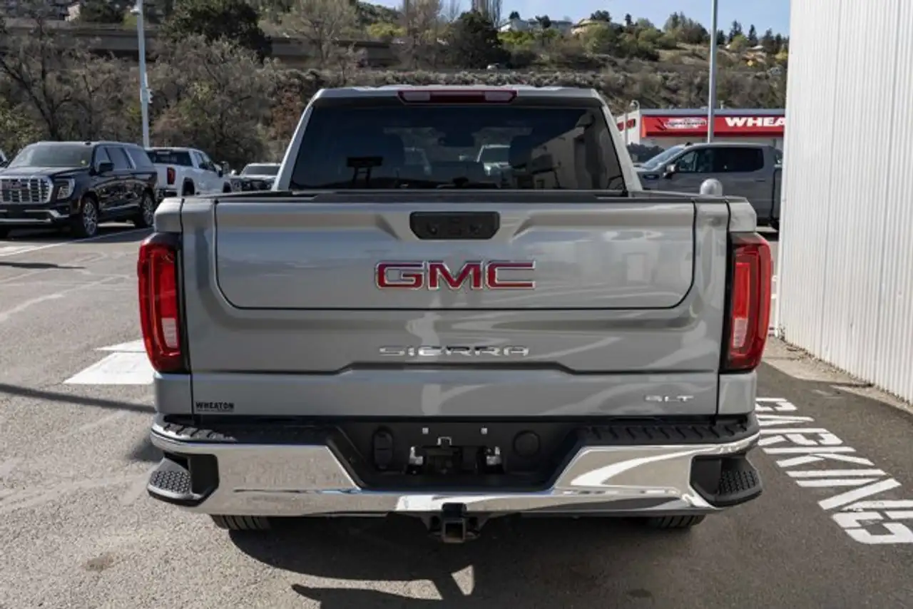 GMC Sierra 1500 снимка GMC Sierra 1500