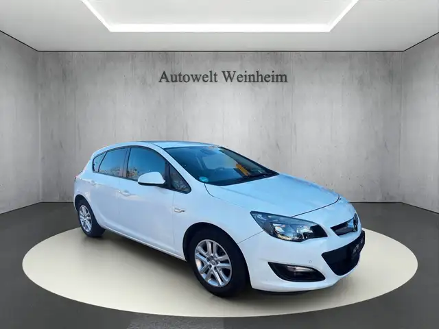 Opel Astra ASTRA°1.4°TURBO°STYLE°AUT°XENON°NAV°LHZ°SHZ°PDC°
