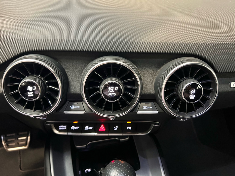Audi TTS Coupe 2.0 TFSI Quattro S tronic *NEUVE*GARANTIE* — photo 12