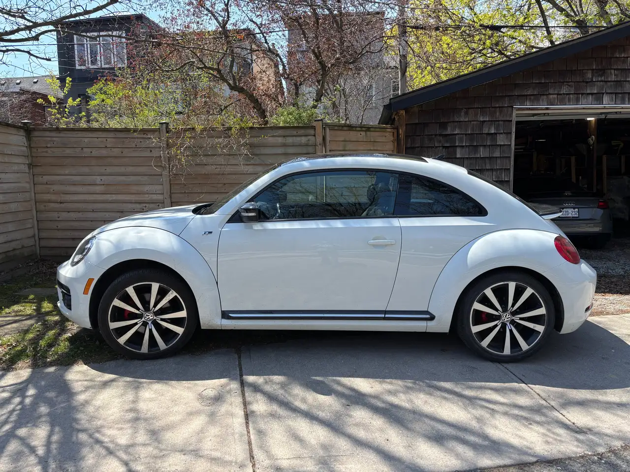 Volkswagen Beetle снимка Volkswagen Beetle