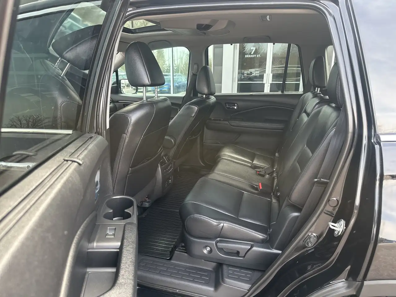 Honda Pilot снимка Honda Pilot