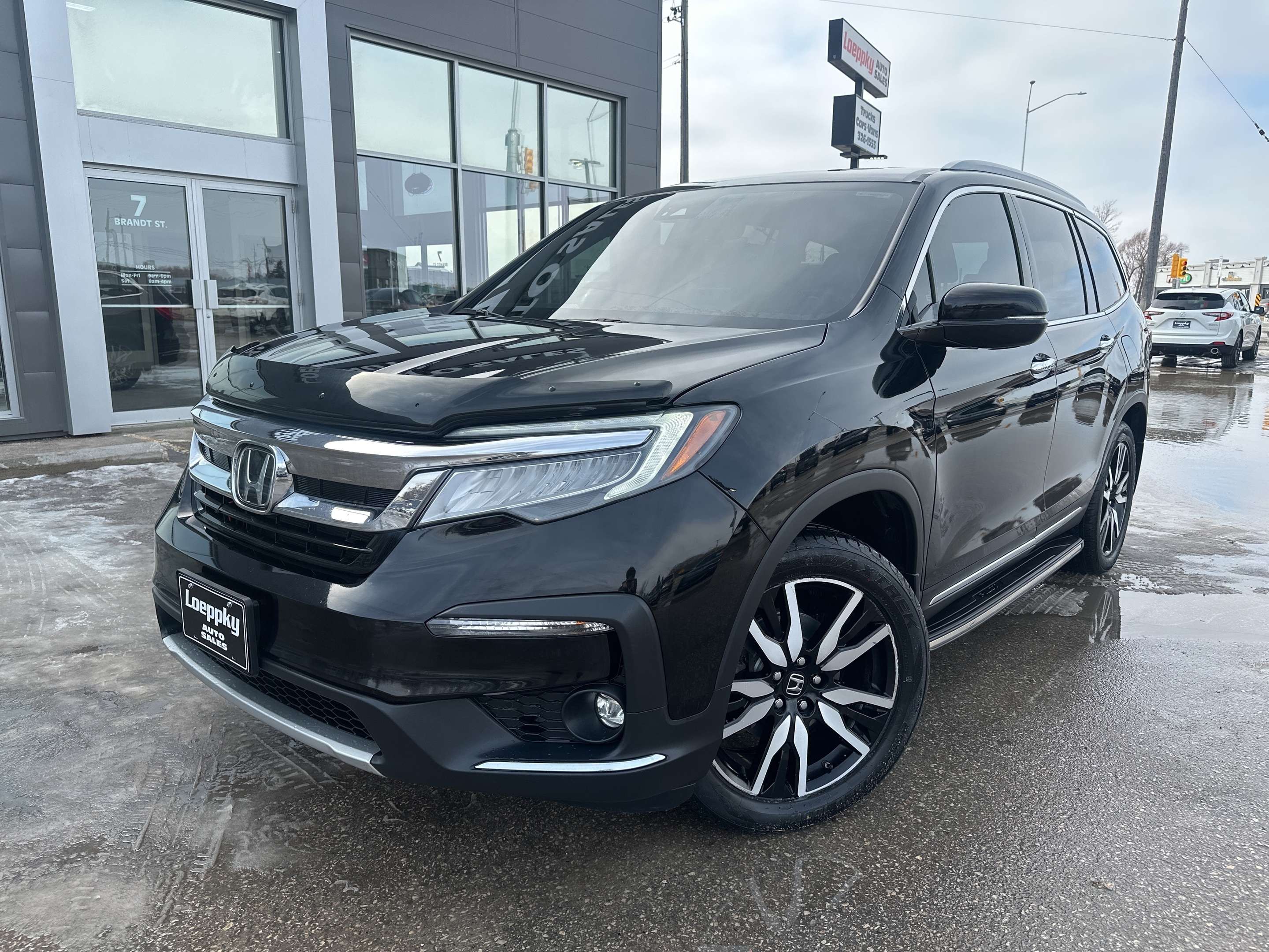 Black 2019 Honda Pilot Touring AWD SUV / Crossover All-Wheel Drive Automatic