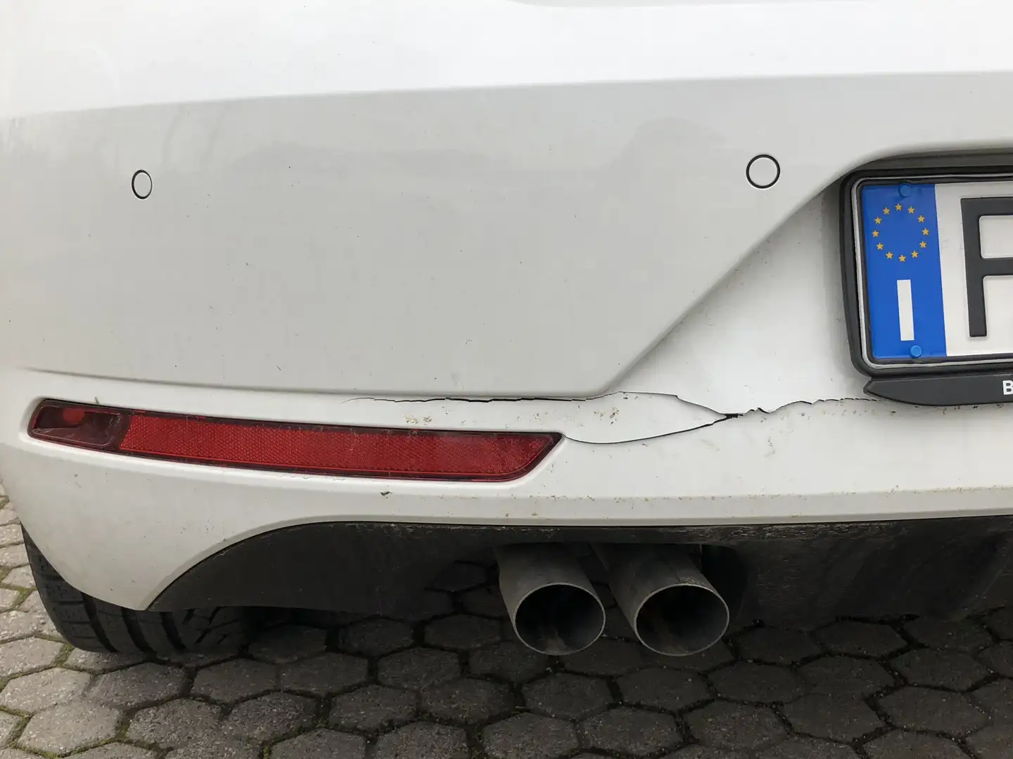 Volkswagen Maggiolino Cabrio 2.0 tdi bm Sport 150cv - 1