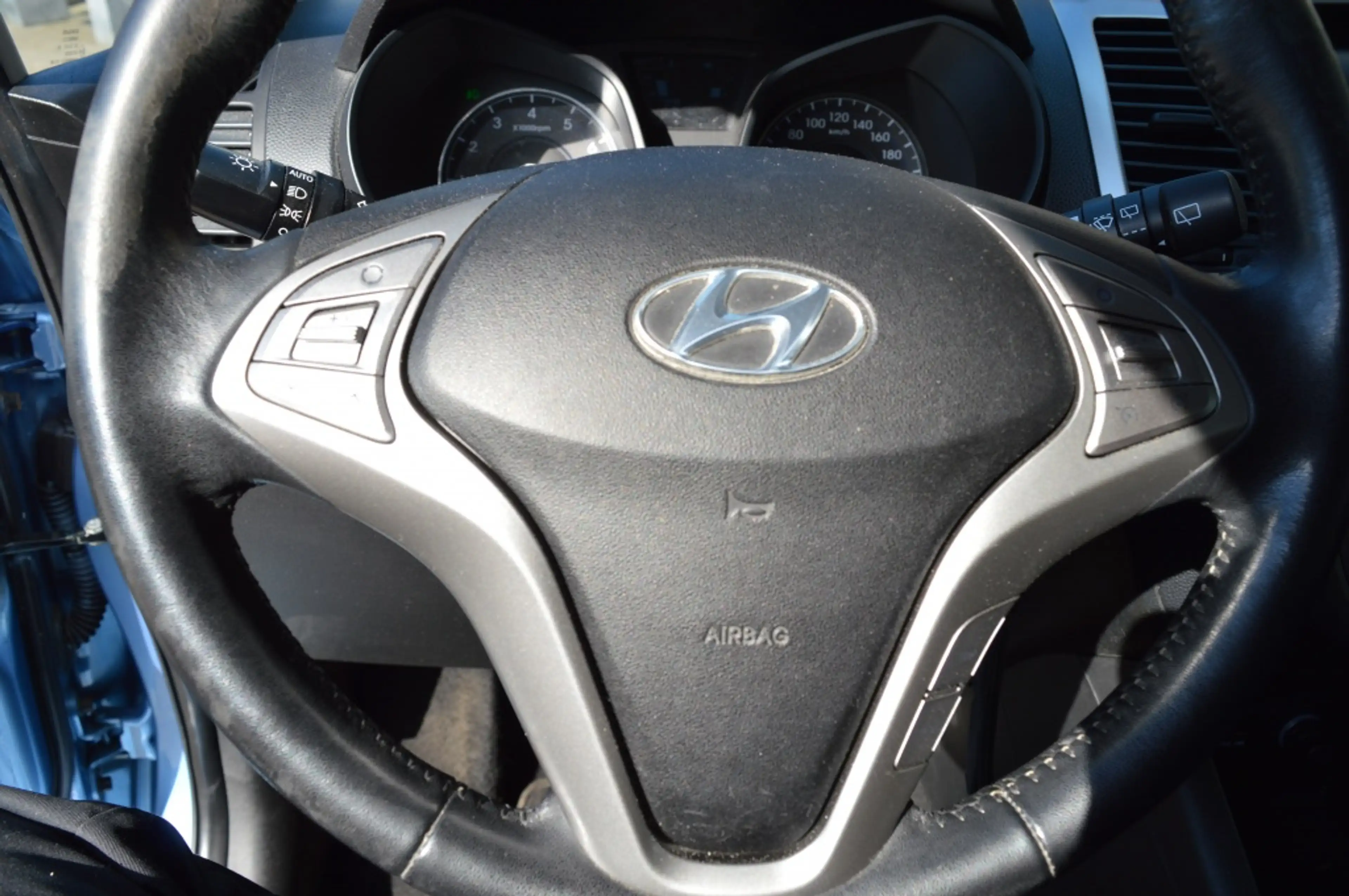 Hyundai iX20 1.4i i-Vision, Airco, Trekhaak, Cruise controle — photo 5
