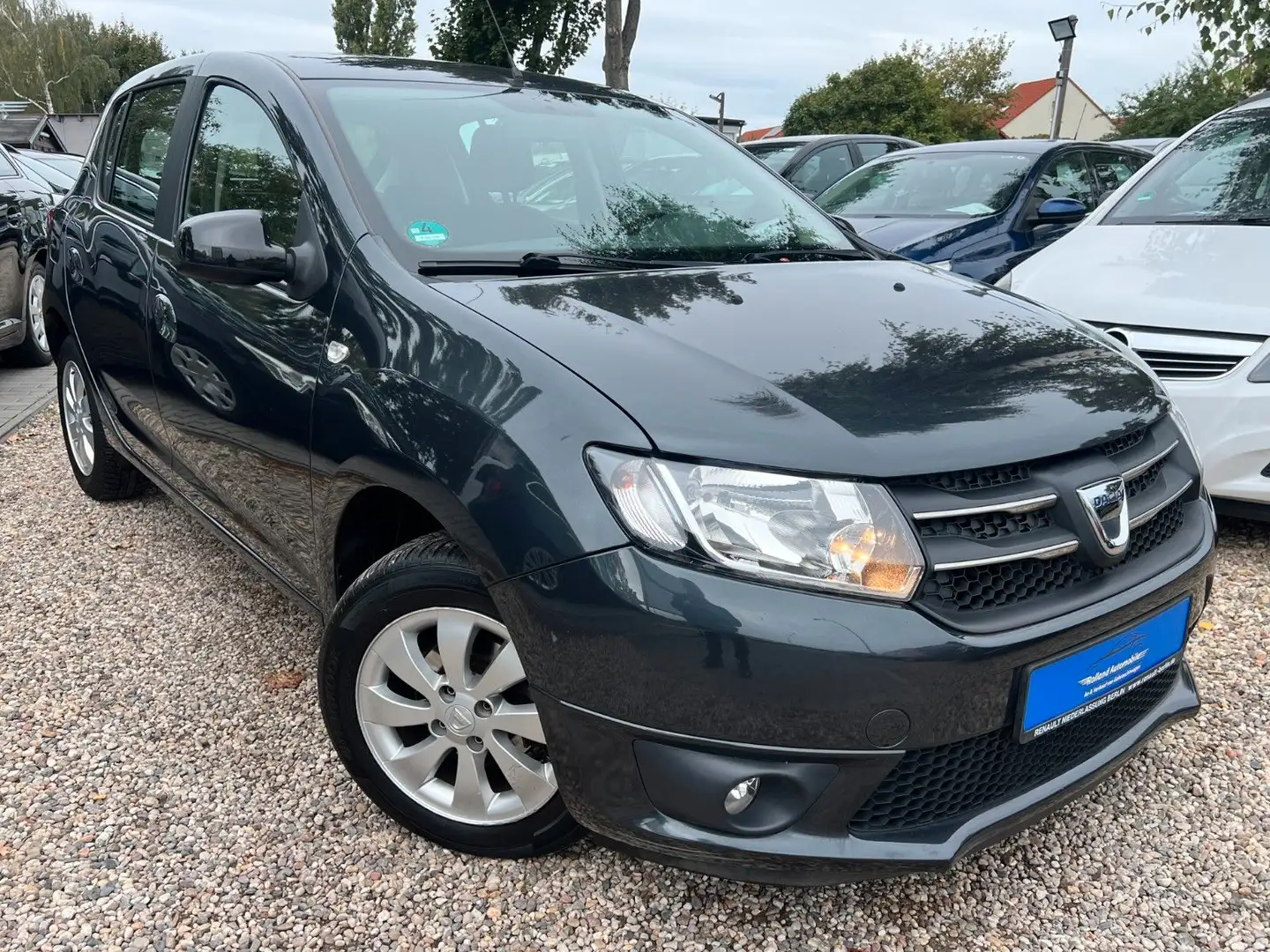 Dacia Sandero II Live*1.HD*Klima*Navi*48.TKM*TÜV NEU Gris - 1