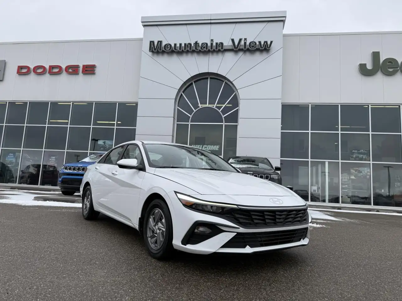 2024 Hyundai ELANTRA